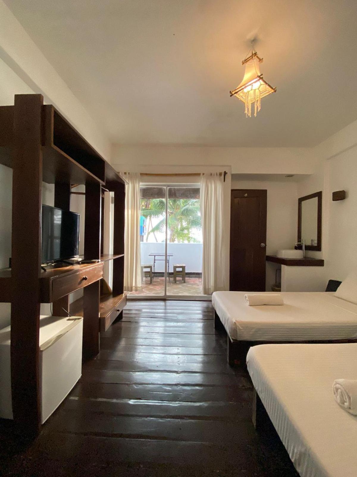 Hotel Boracay Coco Huts Balabag  Esterno foto