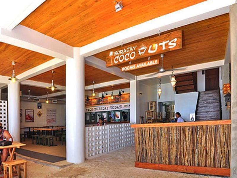 Hotel Boracay Coco Huts Balabag  Esterno foto